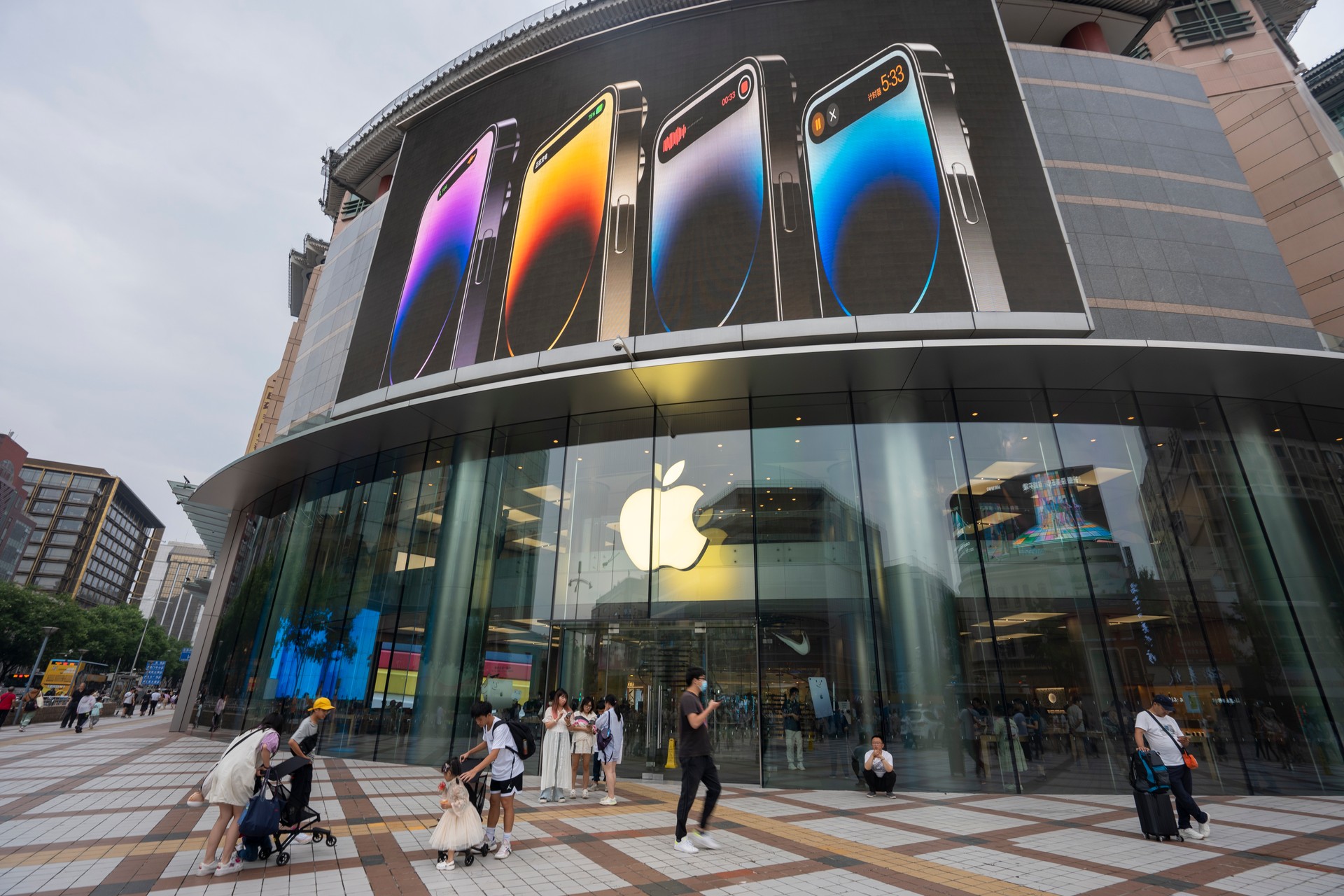 Apple Wangfujing Store - Beijing, China